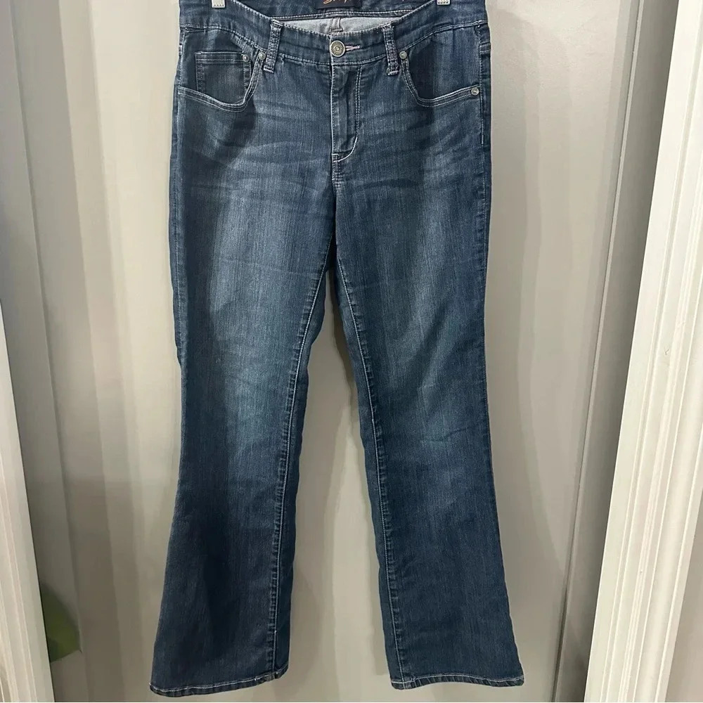 Seven7 Flare Jeans Medium Wash Denim Flare Jeans Size 8